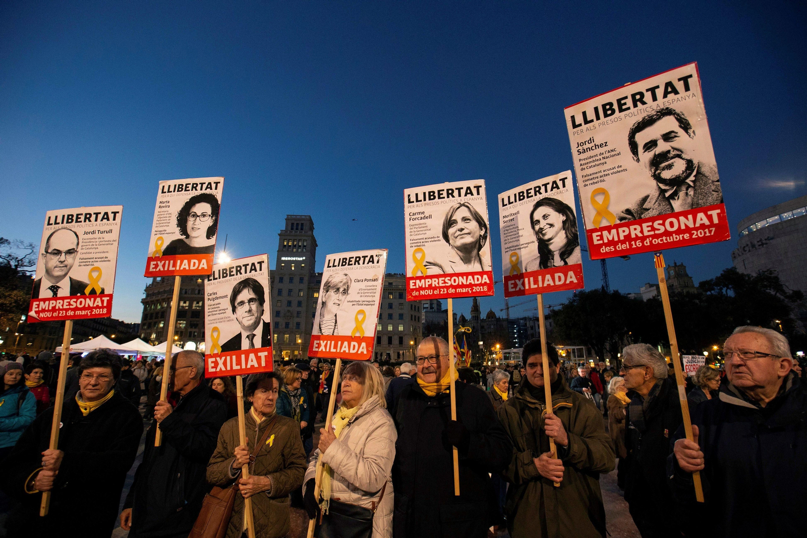 Manifestación independentista contra el juicio por el 1-O en el Tribunal Supremo, el martes por la tarde en Barcelona.