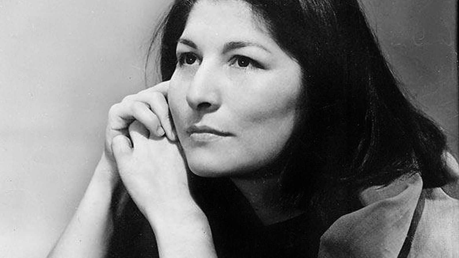 La cantante argentina, Mercedes Sosa, de joven.