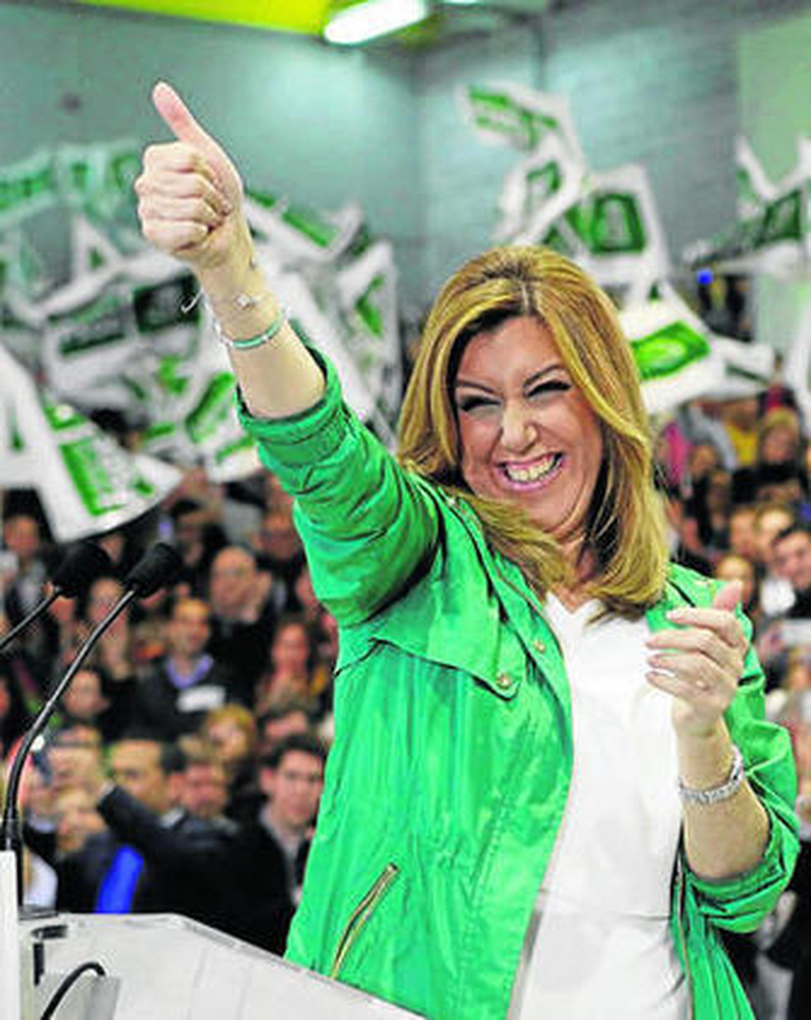 Susana Díaz, durante el mitin de cierre de campaña.