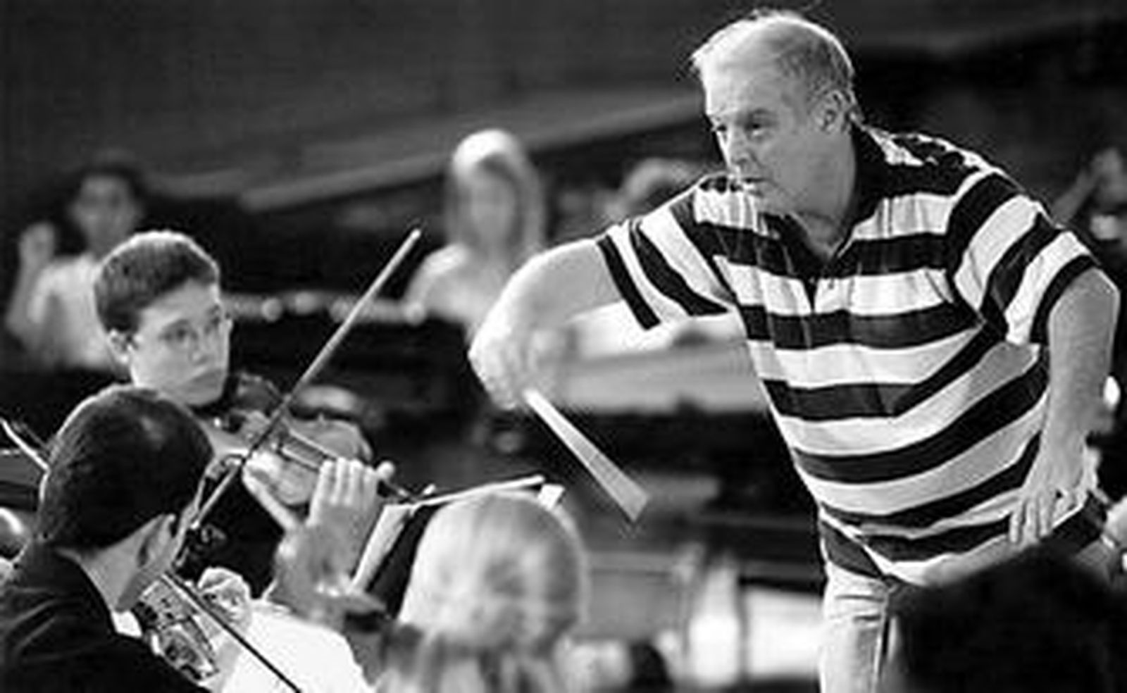 Un ensayo de Daniel Barenboim con sus jóvenes músicos.