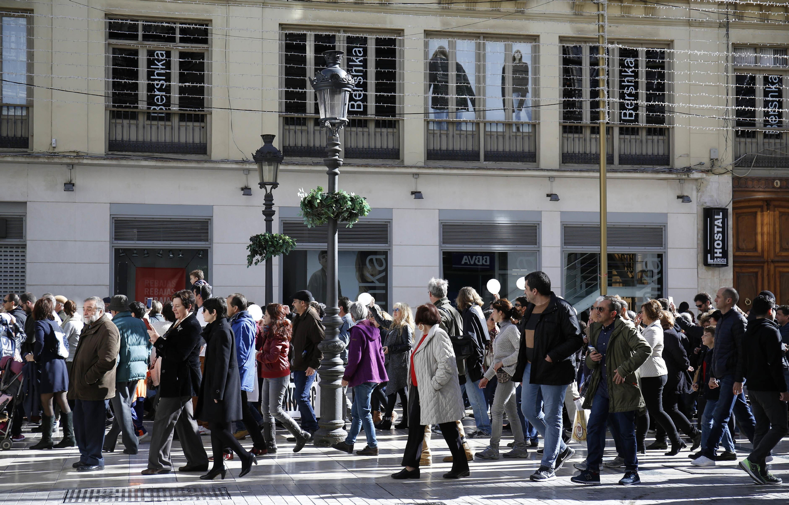 La marea blanca, en Málaga