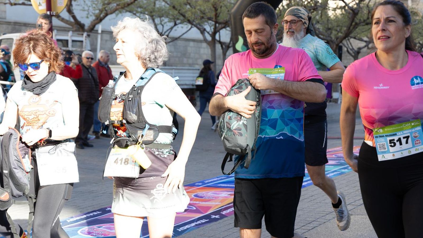 En imágenes: kilómetros para la esperanza de Celia en el CxM Trail Solidario IES Fuente de la Peña (I)