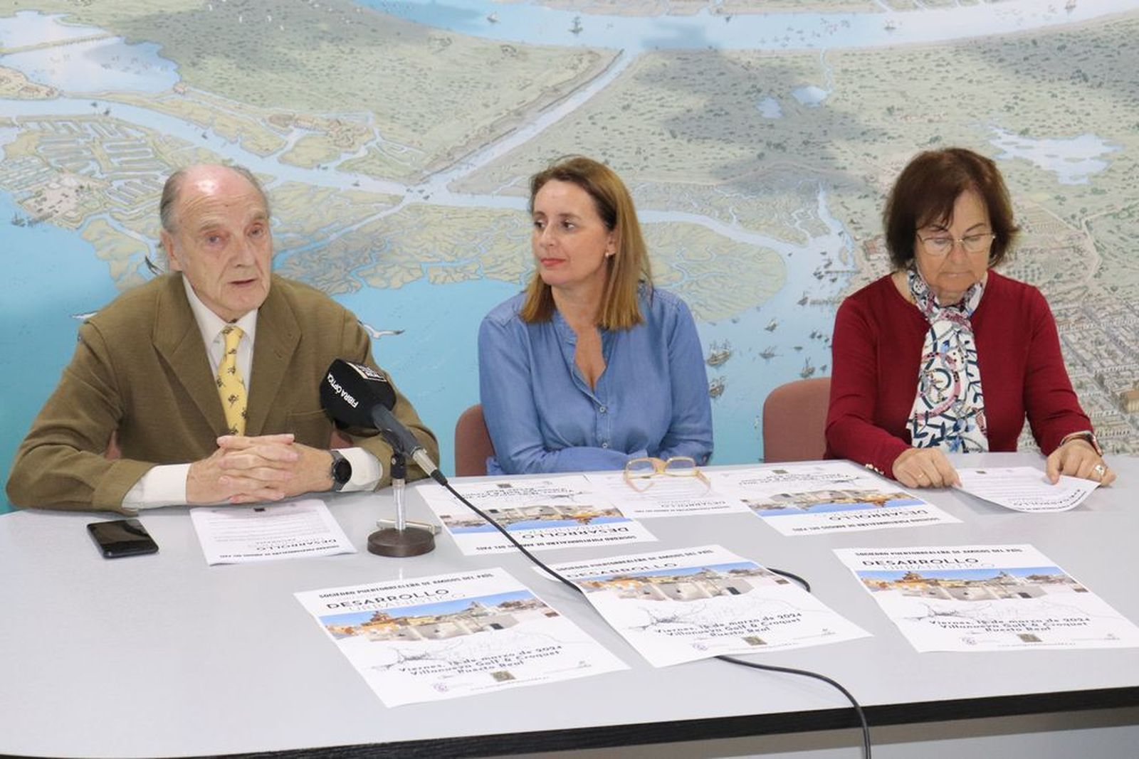 Guillermo Cervera y Aurora Salvador en la presentación de la Jornada