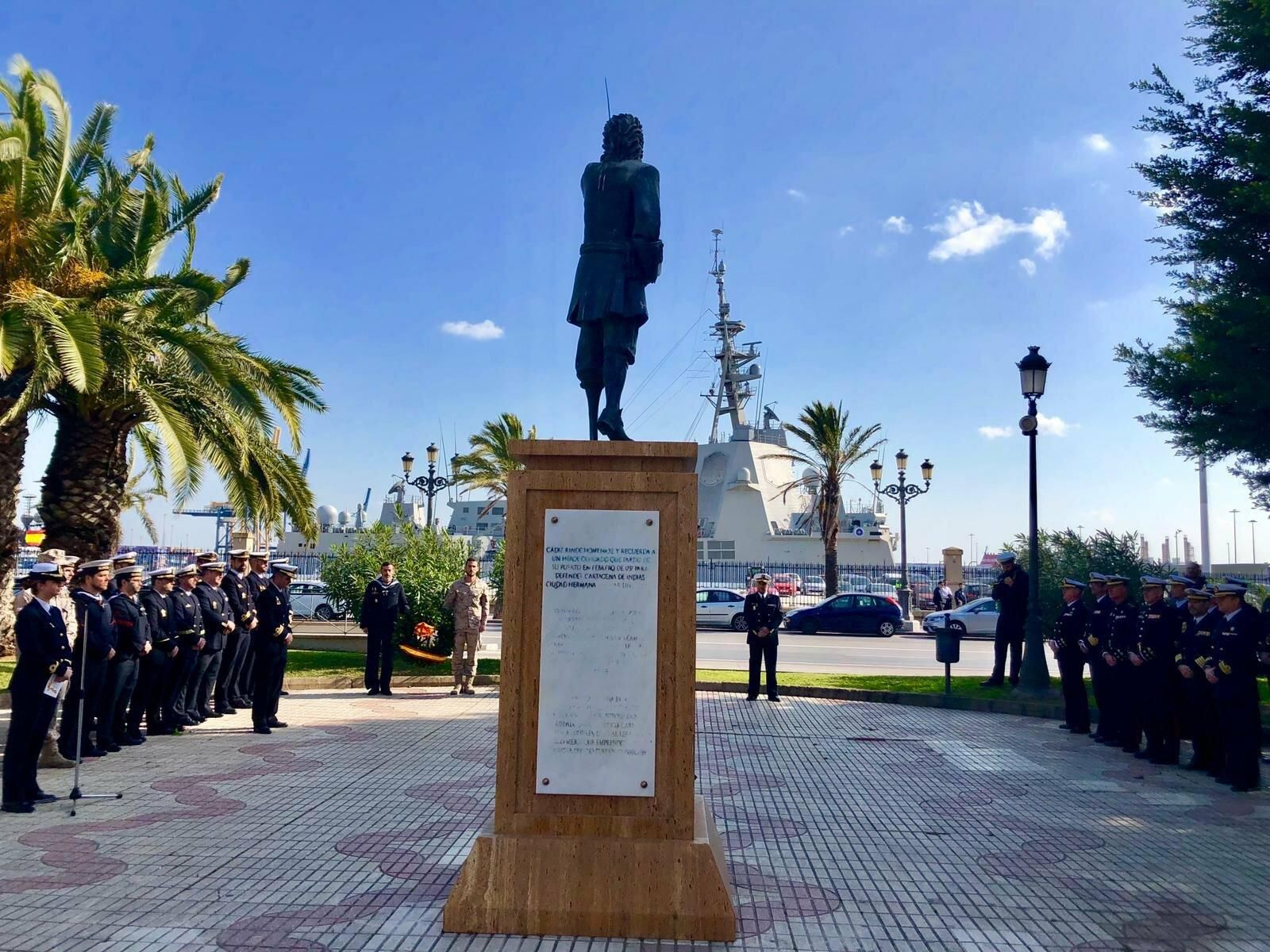La armada rinde homenaje a Blas de Lezo