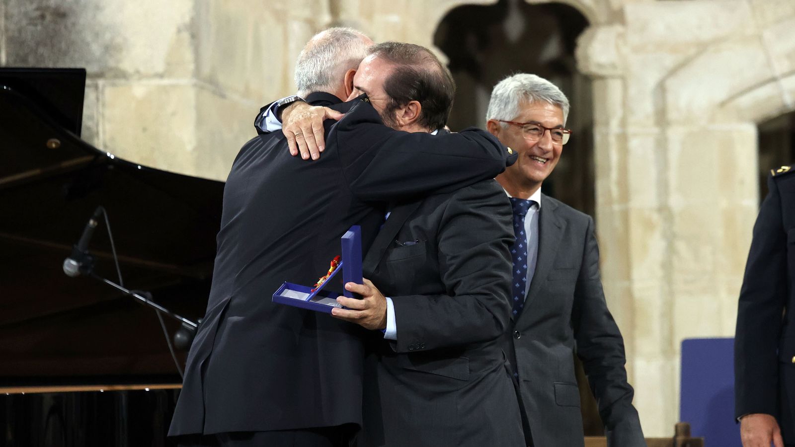 Entrega de medallas de la Asociación Santo Ángel de la Policía Nacional de Jerez