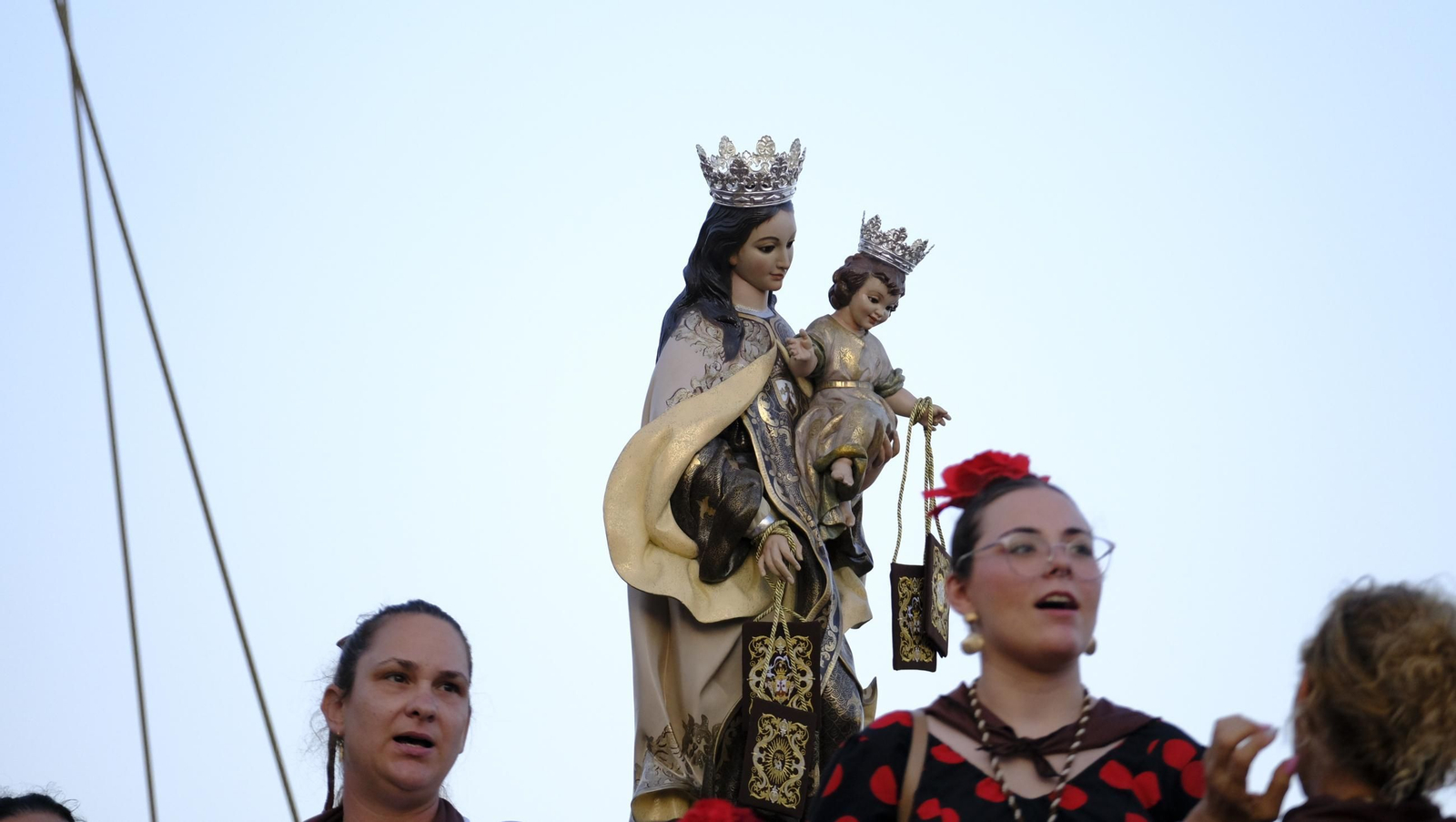 Procesión marítima de la Virgen del Carmen en Aguadulce (Roquetas de Mar), en imágenes