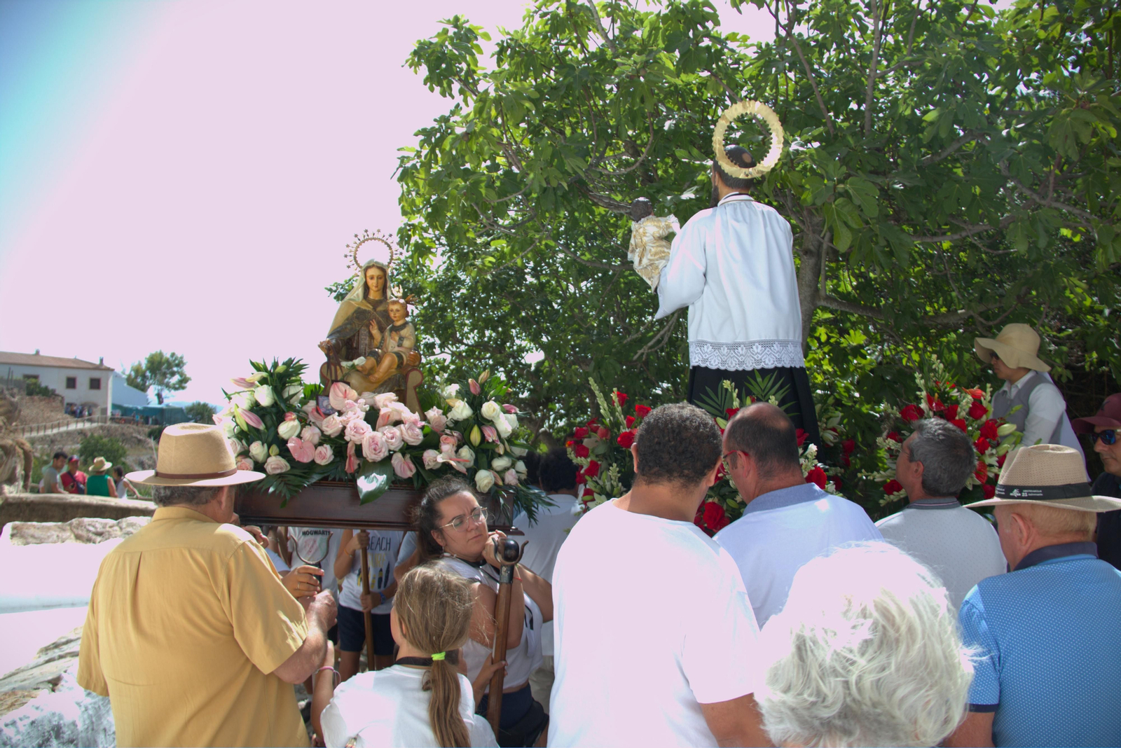 Así ha sido la procesión de San Cayetano en Jolúcar Así ha sido la procesión de San Cayetano en Jolúcar