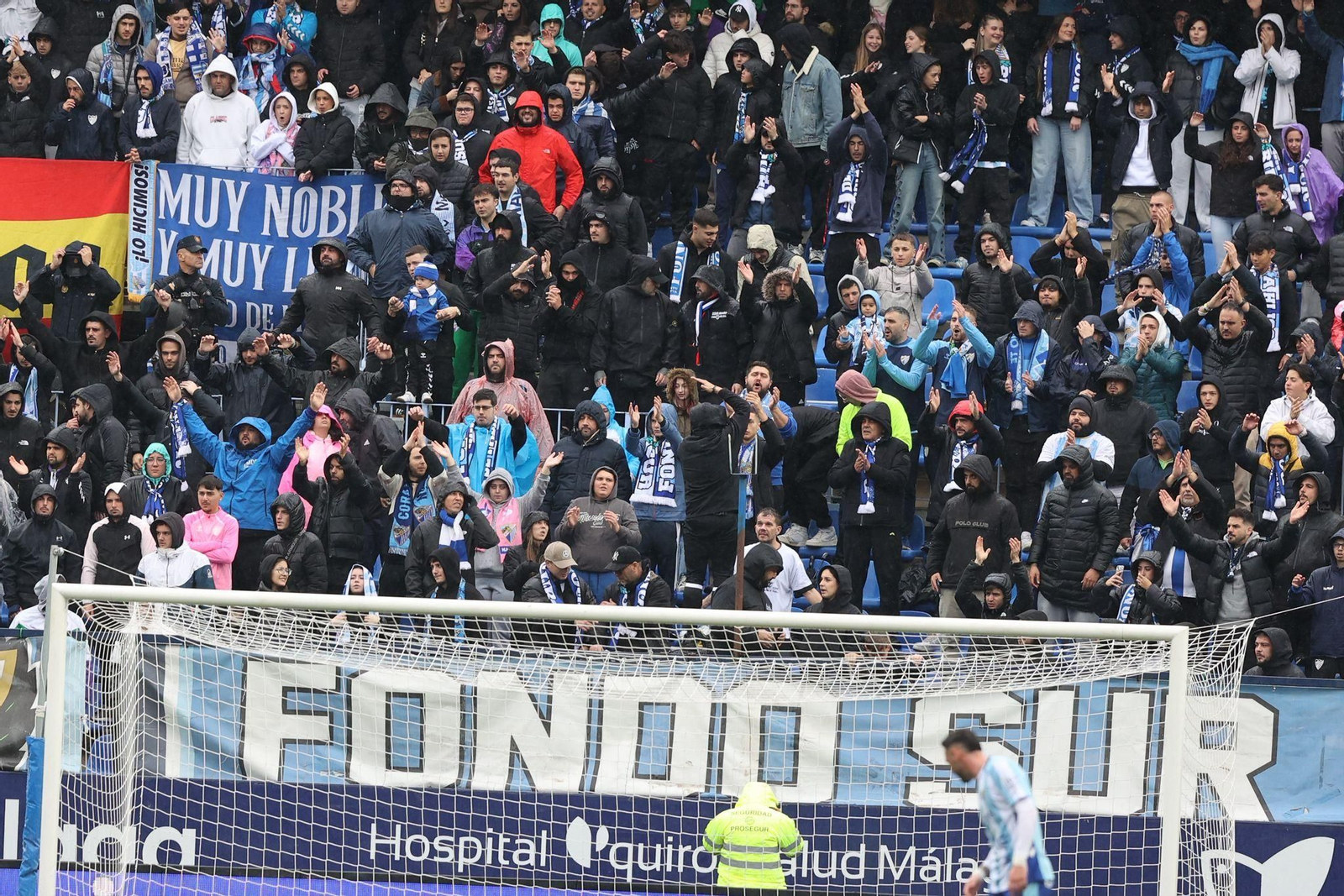 Búscate en las gradas de La Rosaleda en el Málaga CF-Almería