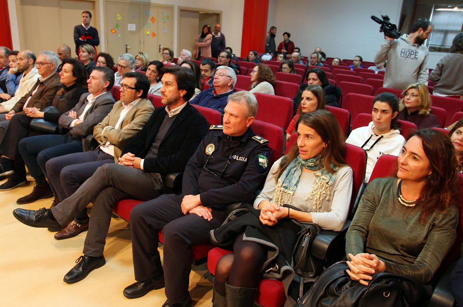 Imágenes de la entrega de distinciones de Feafes.