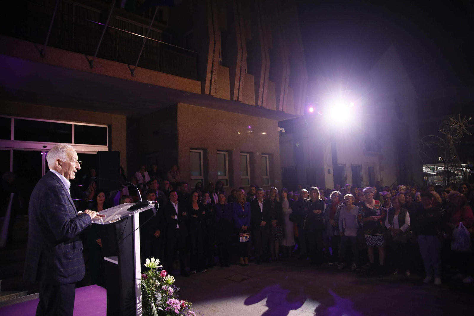 Manifestación por el 25 N en Roquetas de Mar