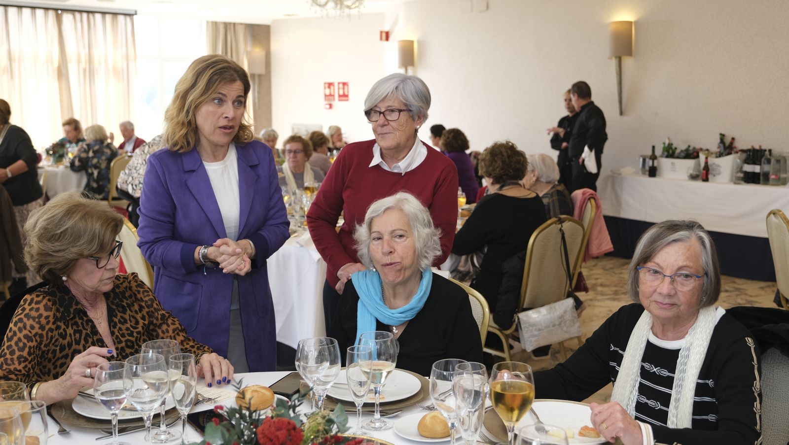 Imágenes del encuentro anual de los docentes jubilados almerienses, ADOJAL