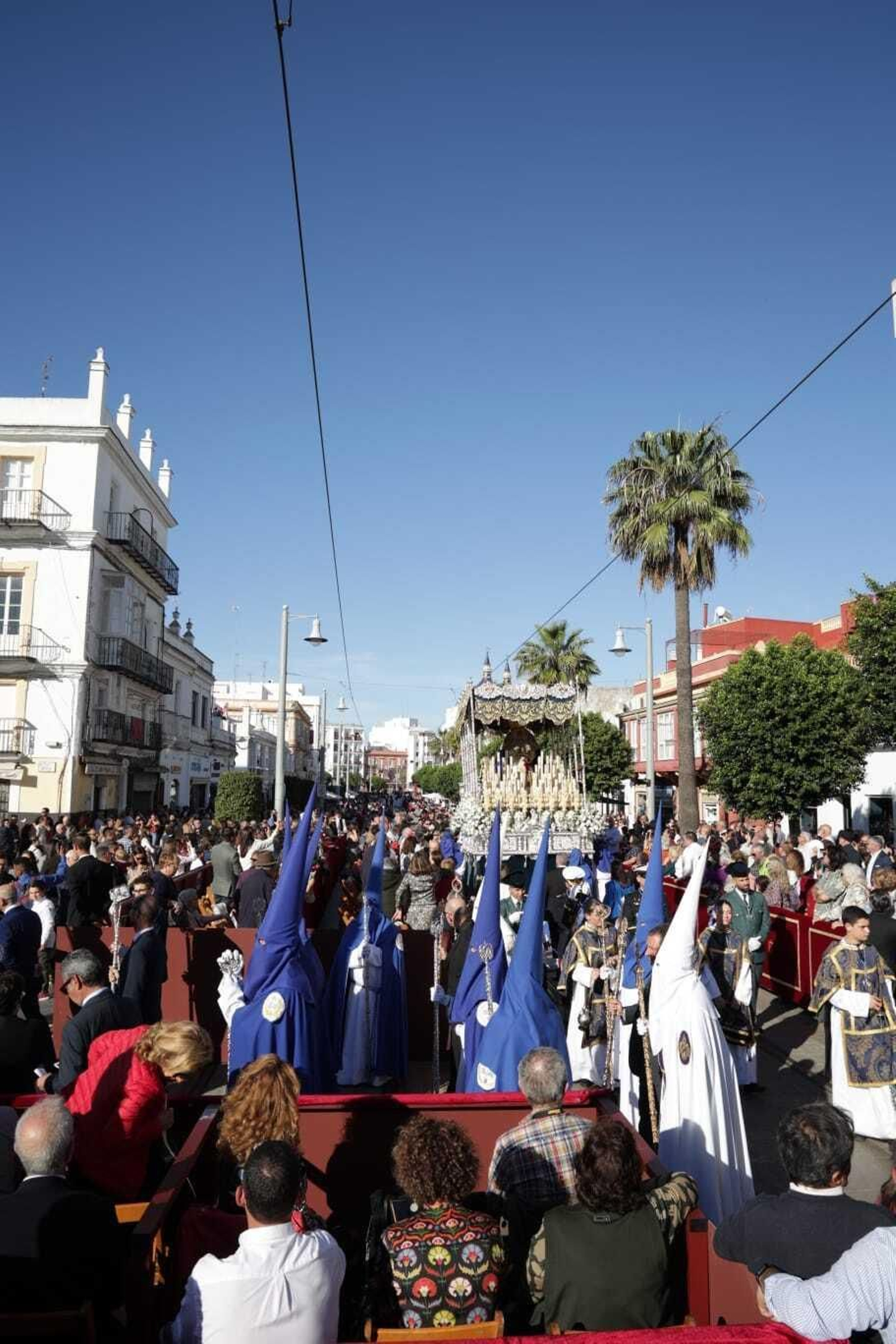 Domingo de Ramos en San Fernando 2023: Imágenes de la hermandad de Cristo Rey (Borriquita)