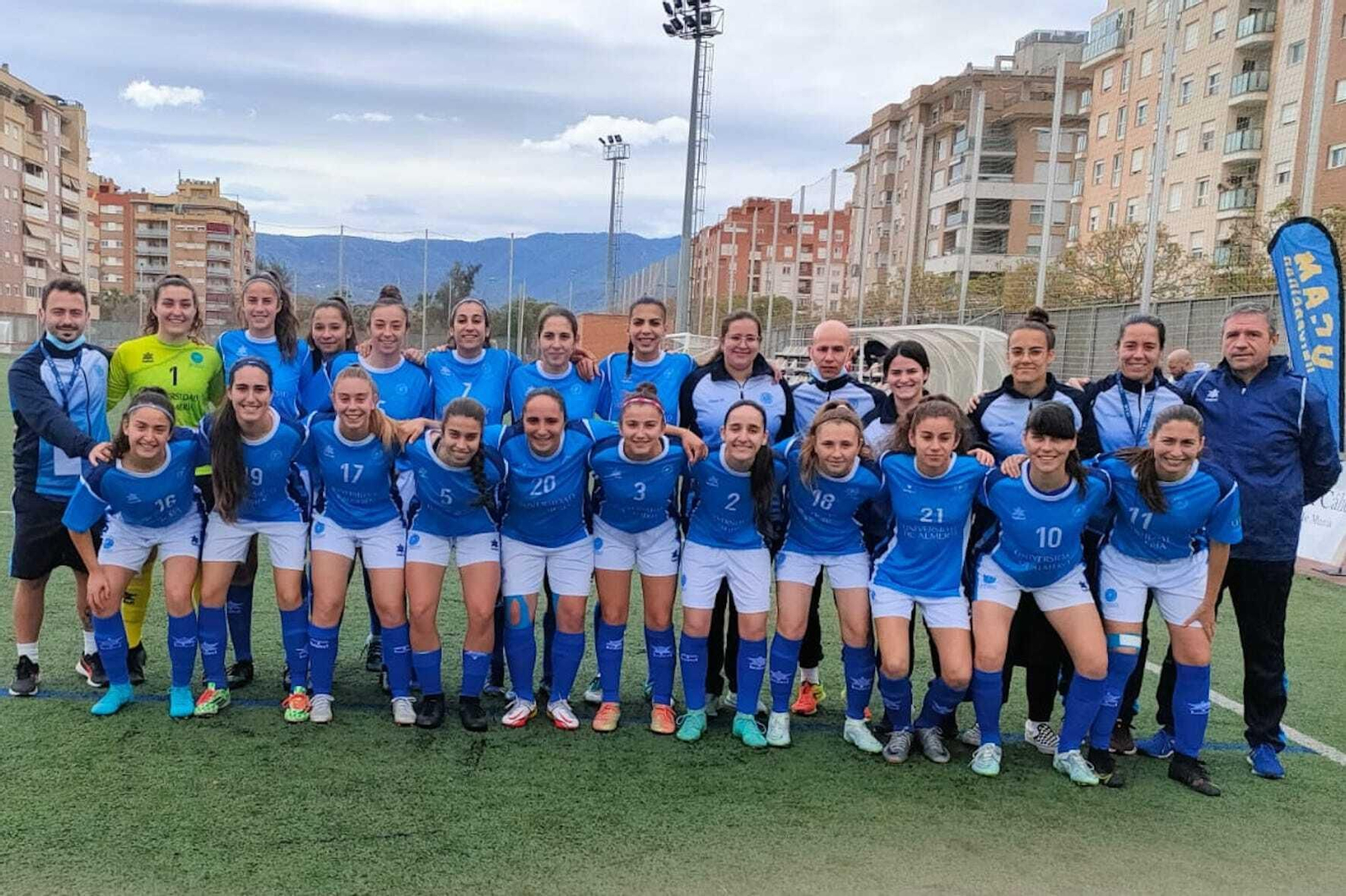 Conjunto femenino de la UAL