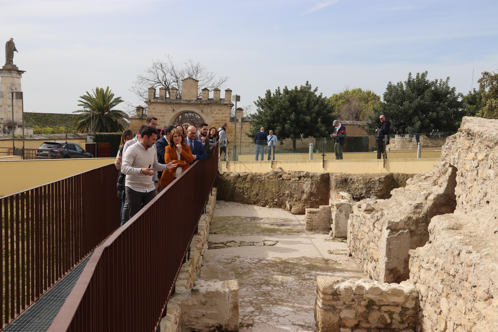 Un recorrido en imágenes por el yacimiento arqueológico del cerro del Castillo de Montilla