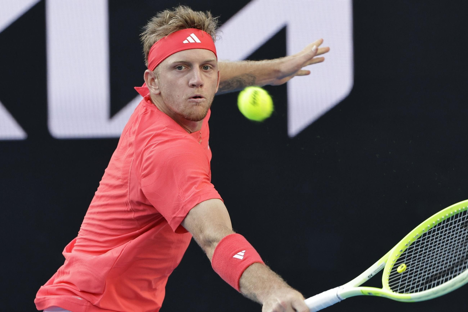 Alejandro Davidovich obra una remontada mágica y está en octavos de final del Open de Australia