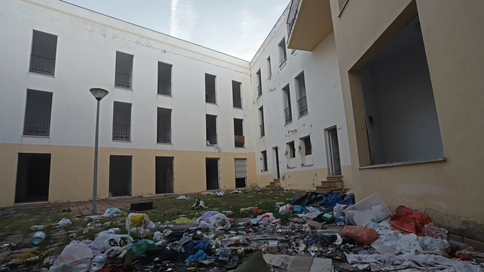 Okupas en Cánovas del Castillo nº 8