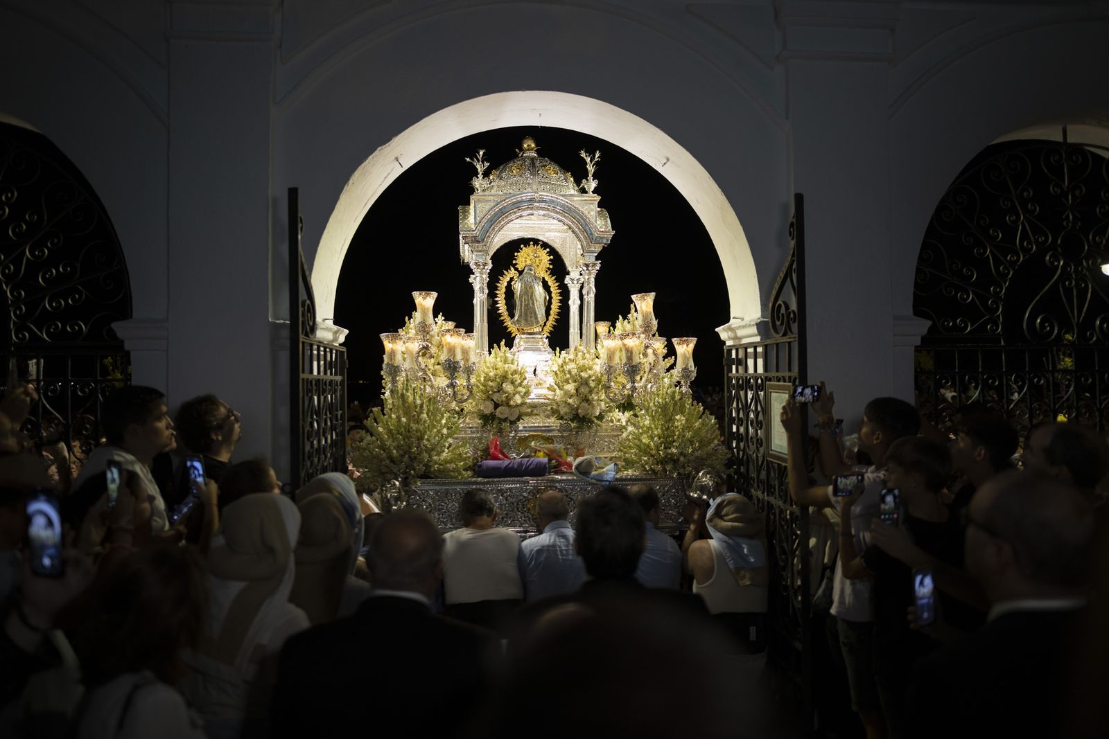 Imágenes de la recogida de la Virgen de la Cinta 2022