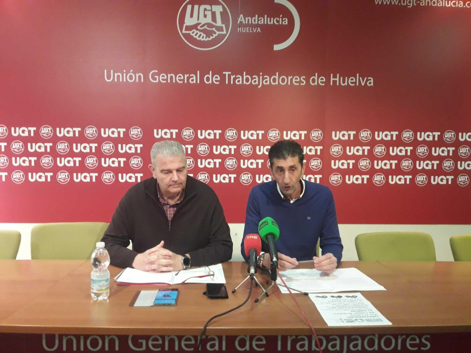 El secretario de UPA, Manuel Piedra, con su homónimo de UGT, Sebastián Donaire.