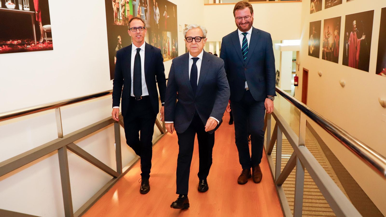 Salvador Fuentes, con Antonio Martín y Santiago Cabello.