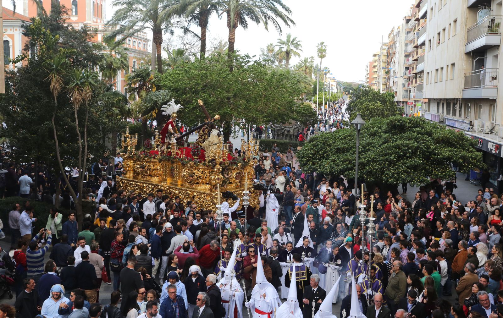 Imágenes de las Tres Caídas en el Lunes Santo 2019