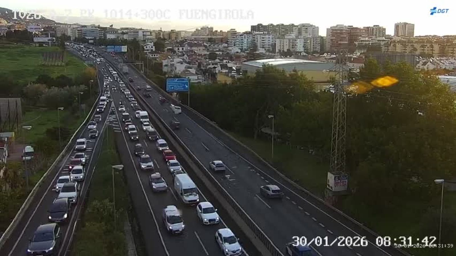 Retenciones este viernes en la A7, en el término municipal de Fuengirola.