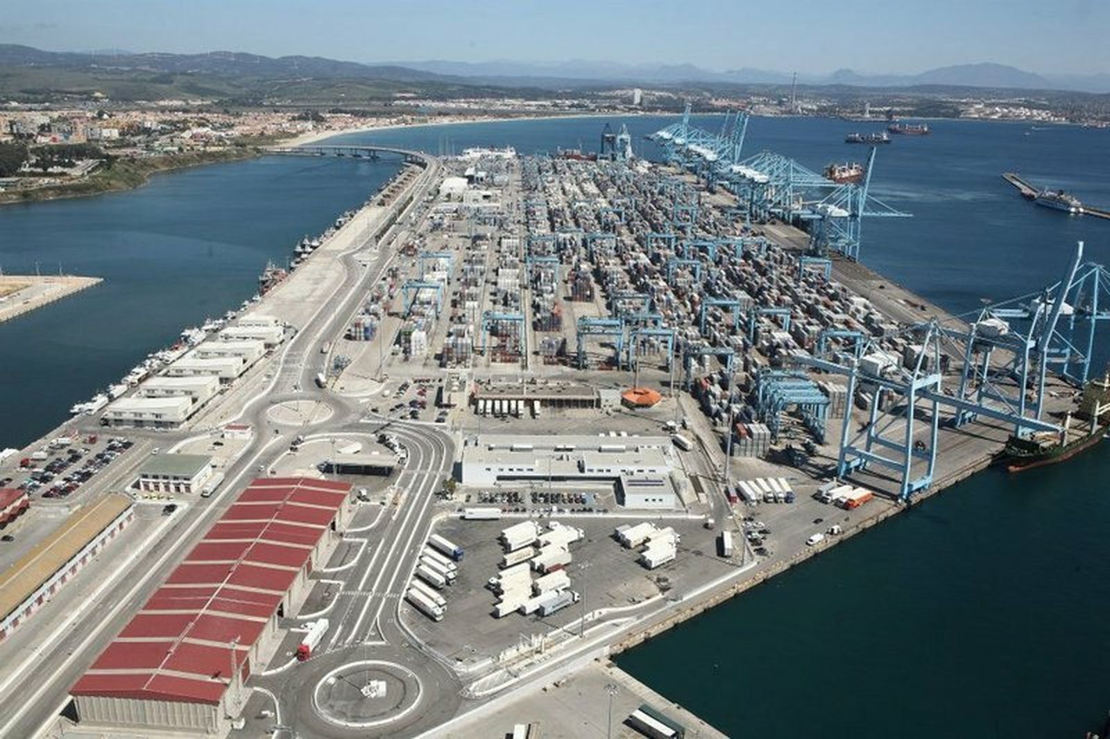 Vista aérea de la terminal de APM en Algeciras.