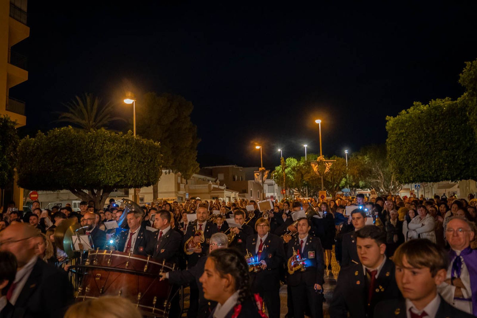 La procesión del Jueves Santo en el Parador de las Hortichuelas, en imágenes