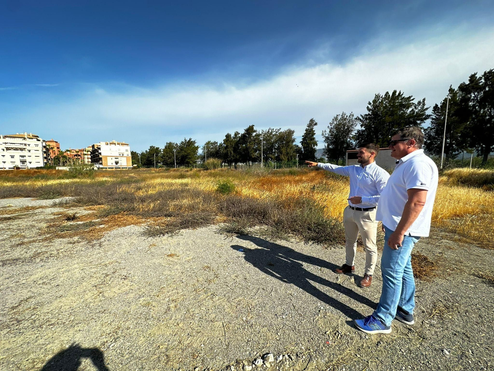 Motril acondiciona cerca de 500 nuevas plazas de aparcamiento en Playa Granada