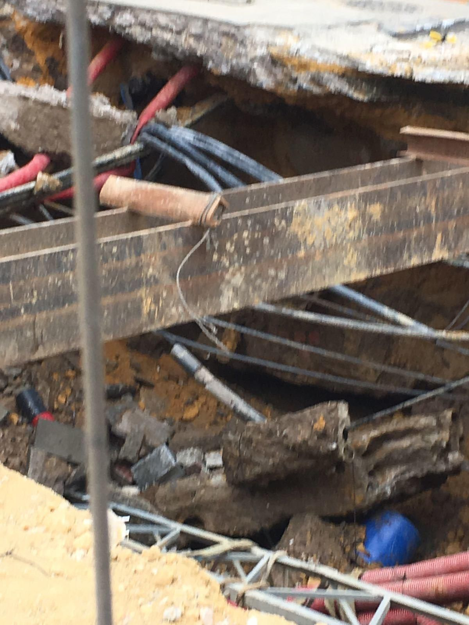 Detalle del estado de la zona tras el hundimiento.