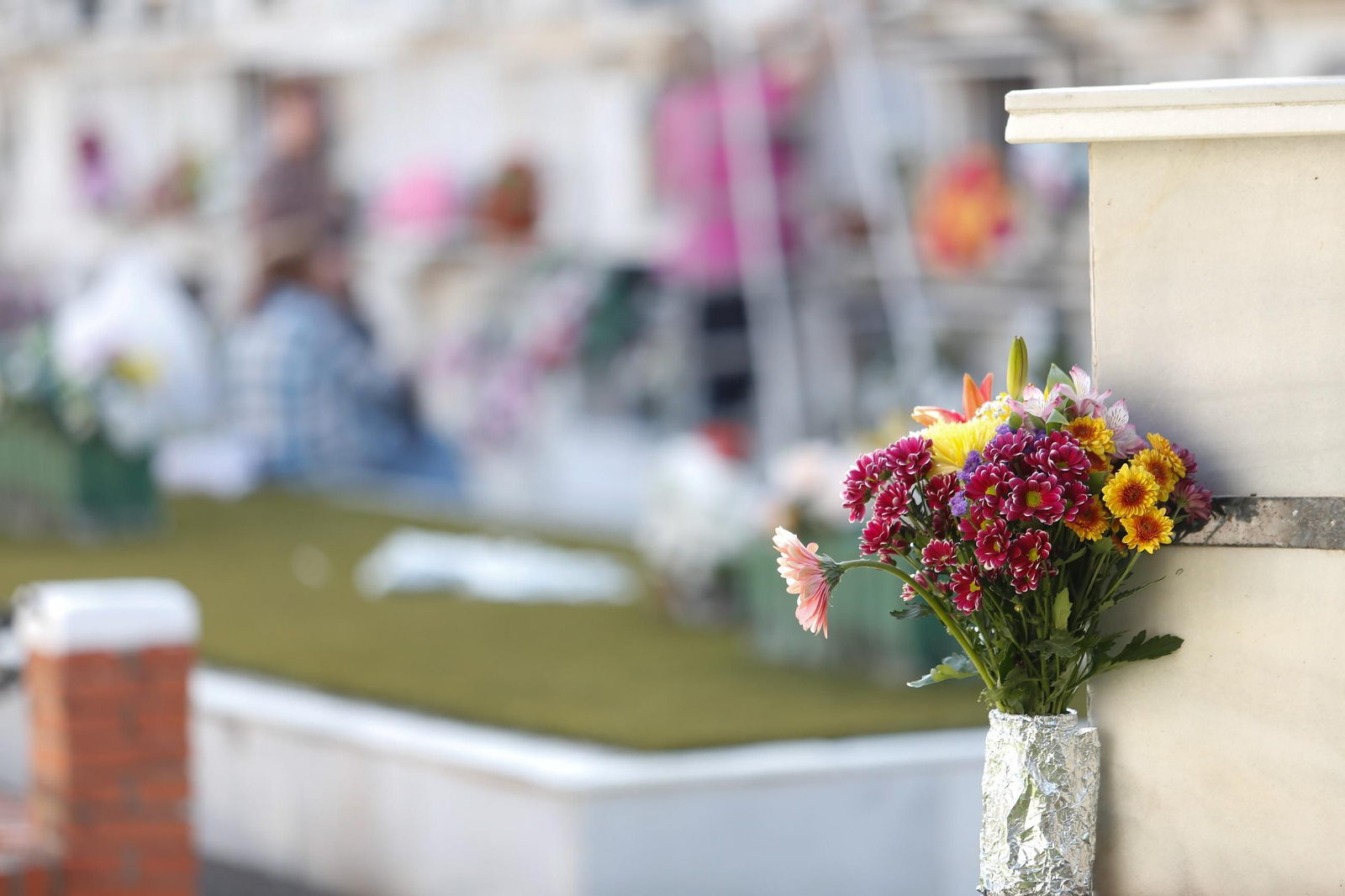El Día de Todos los Santos en Algeciras, en imágenes
