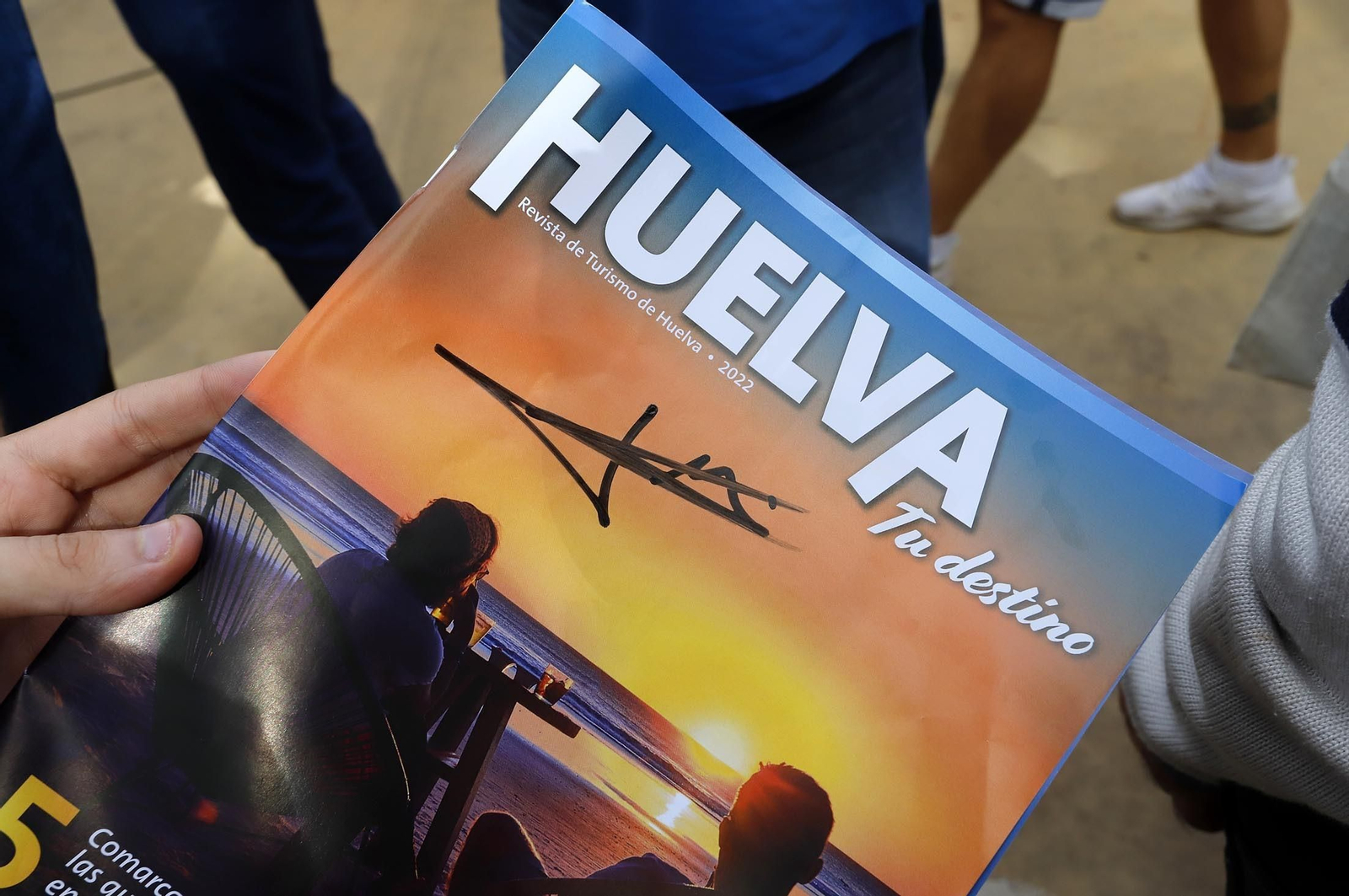 Imágenes de la Vuelta Ciclista a España en su salida desde Aracena en la 17ª etapa