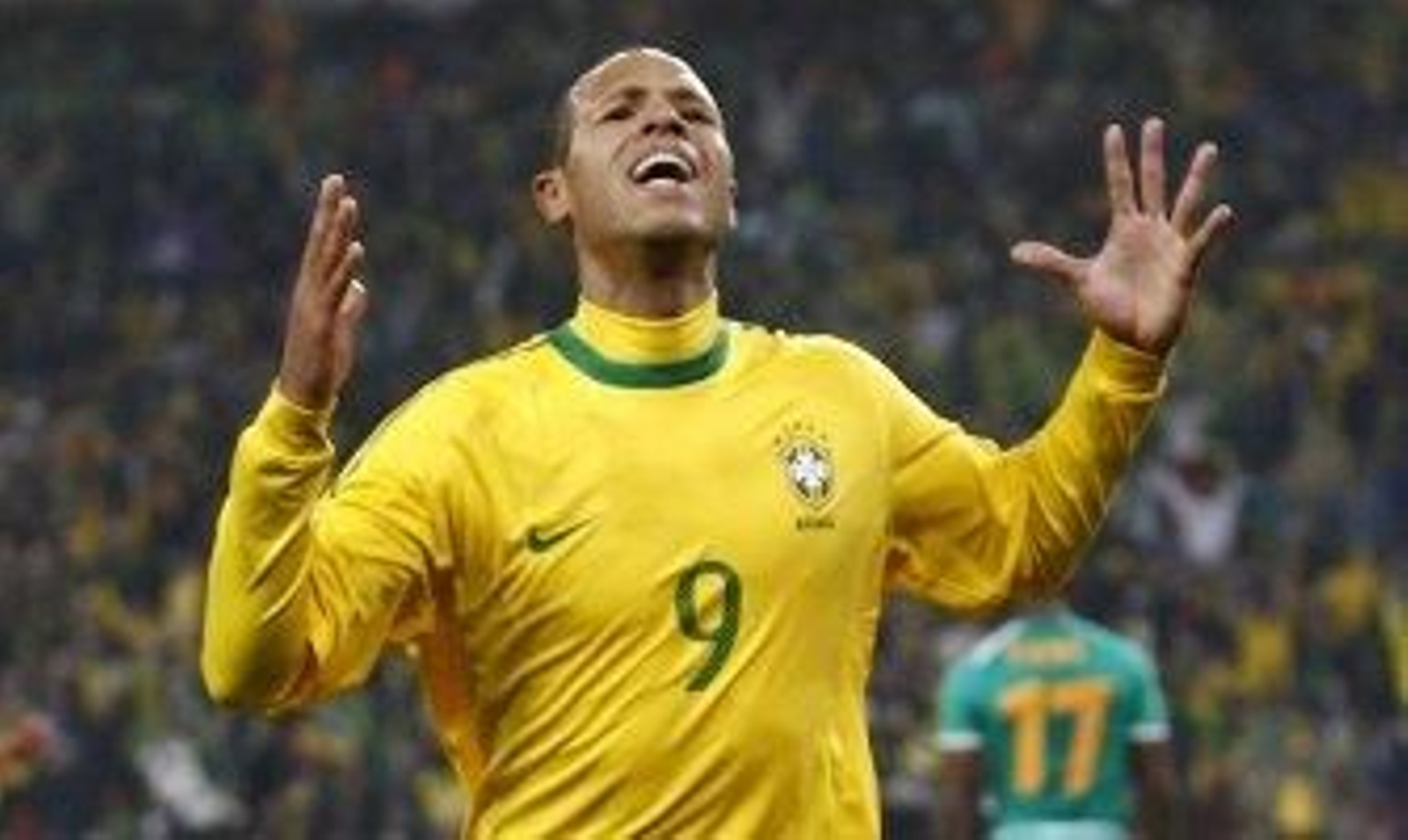 Galliani admite el interés del Milan por Luis Fabiano