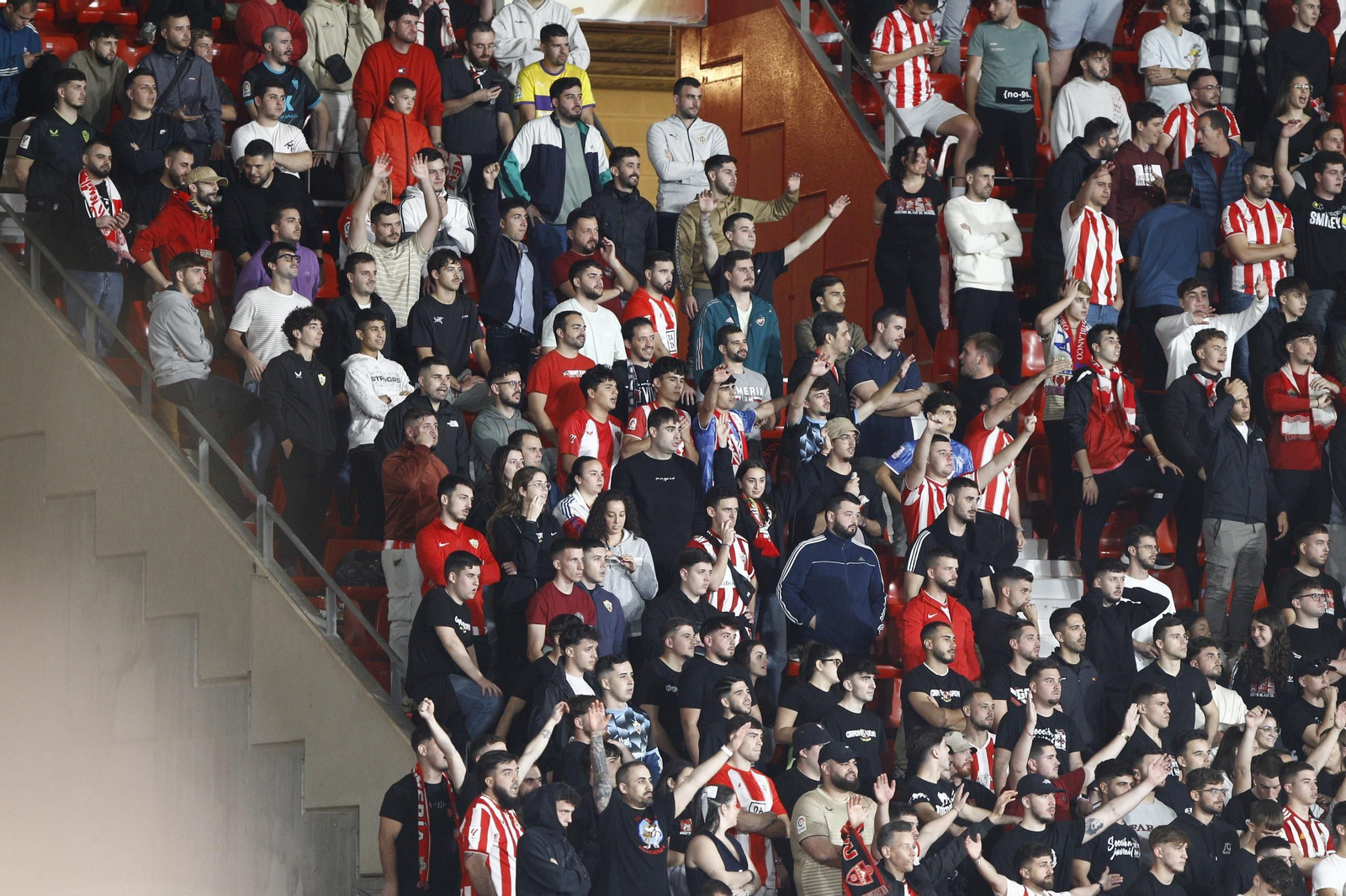 Búscate en las fotos del U.D. Almería-Córdoba C.F.