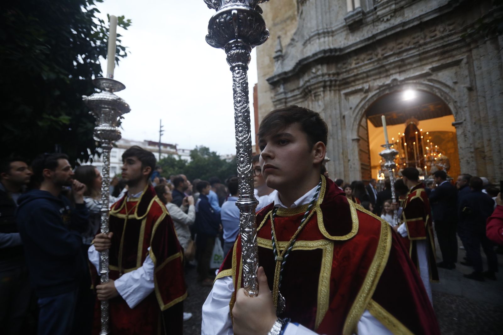 La procesión de la Virgen del Amparo de Córdoba, en imágenes