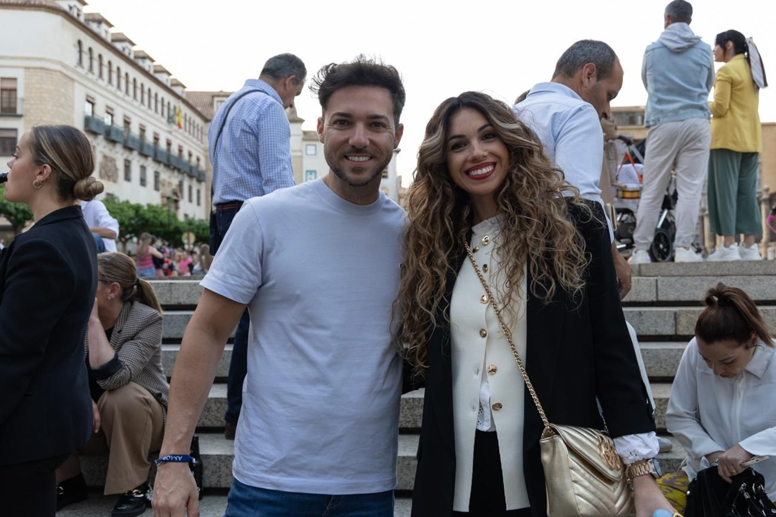 Procesiones infantiles y cruces del 2 de mayo