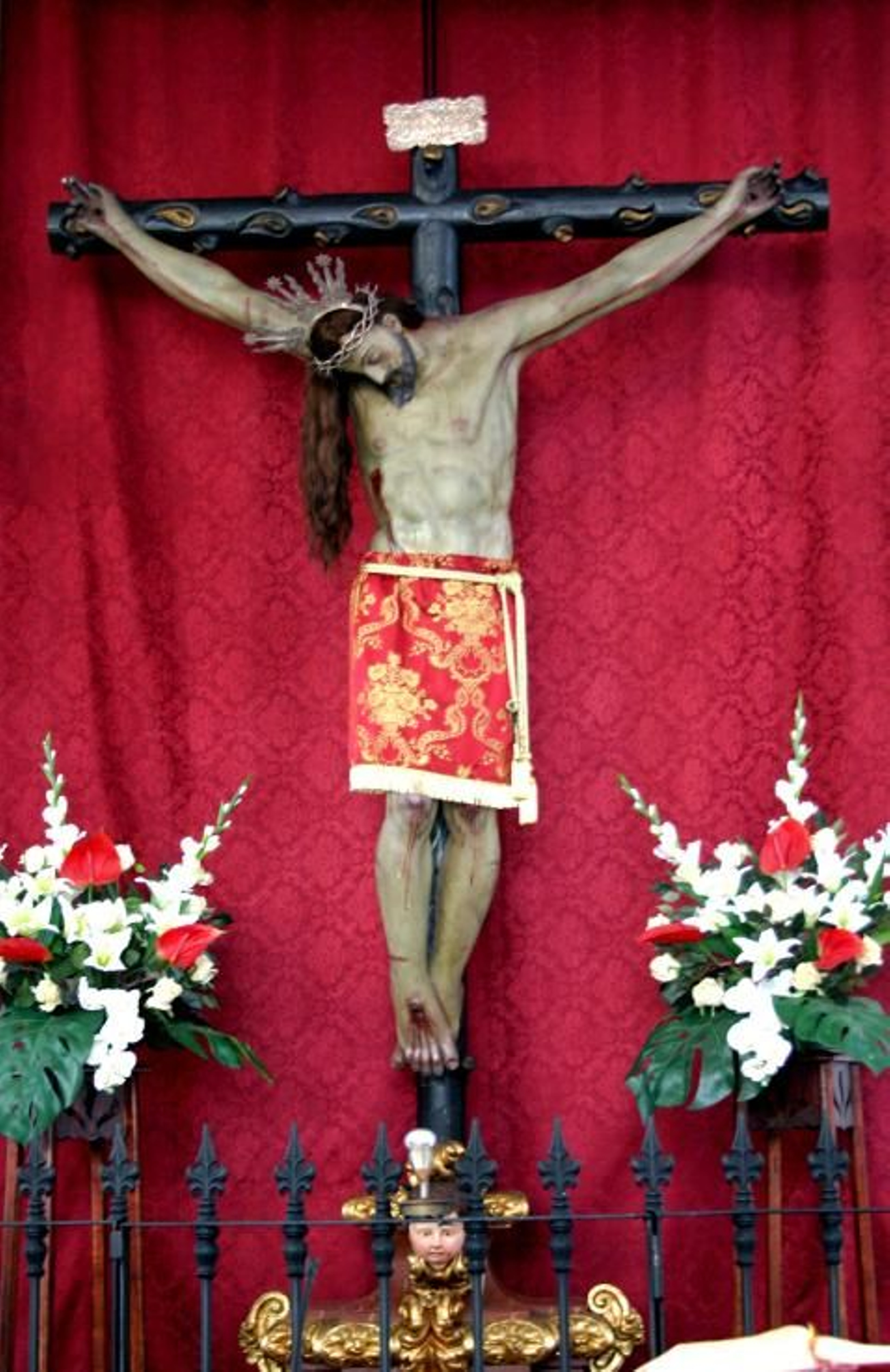 Imagen del Santo Cristo de la Almoraima, hoy en la iglesia parroquial del Divino Salvador de Castellar