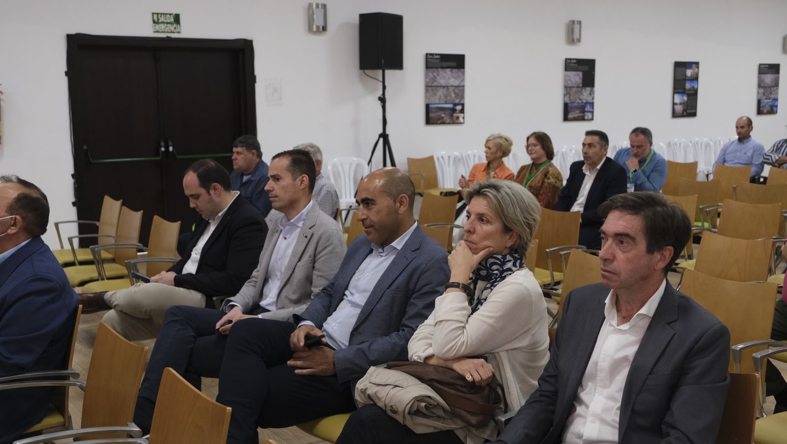 Imágenes de las jornadas de la CUCN sobre el agua en la Expolevante de Níjar.