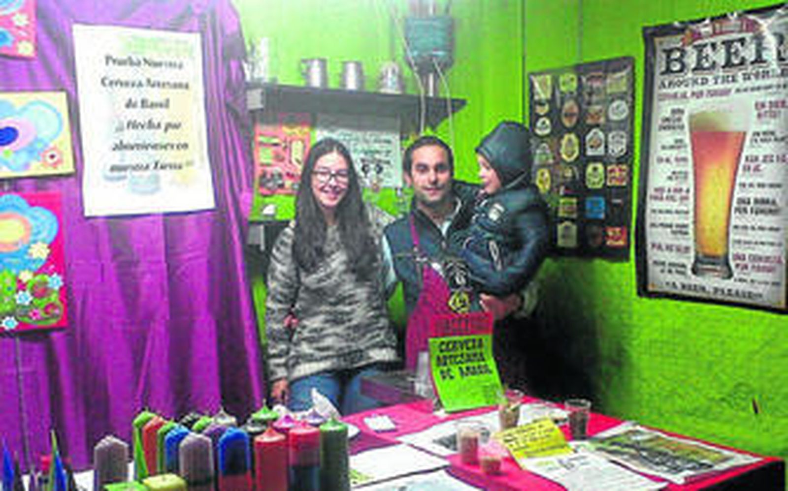 Cerveza de los Filabres se dio a probar esta Navidad en los puestos de La Rambla.