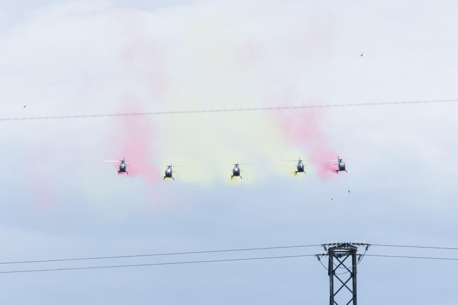 Exhibición de la Patrulla Aspa del Ejército del Aire y del Espacio con motivo del 1.200 aniversario de la capitalidad de Jaén