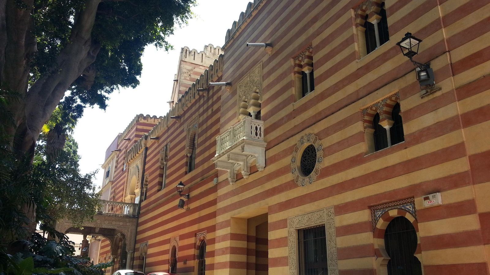Palacio de Orleans, sede del Ayuntamiento de Sanlúcar Palacio de Orleans, sede del Ayuntamiento de Sanlúcar