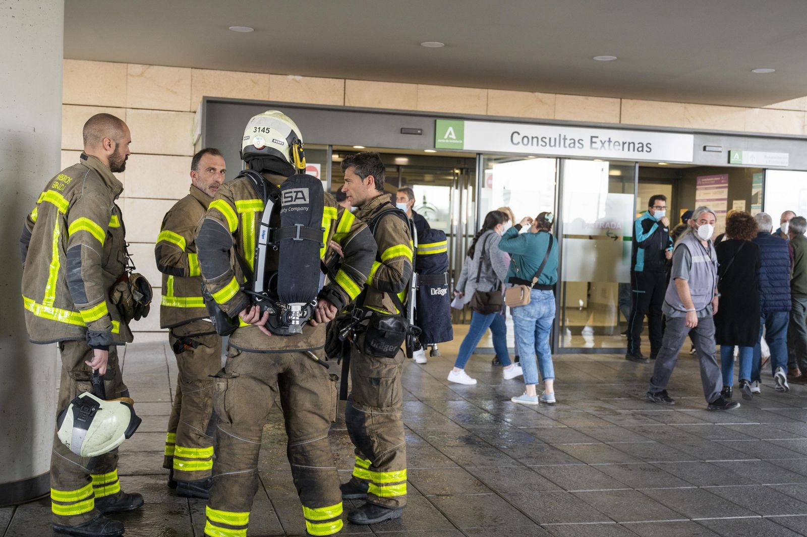 Bomberos de Granada en una actuación anterior en el PTS