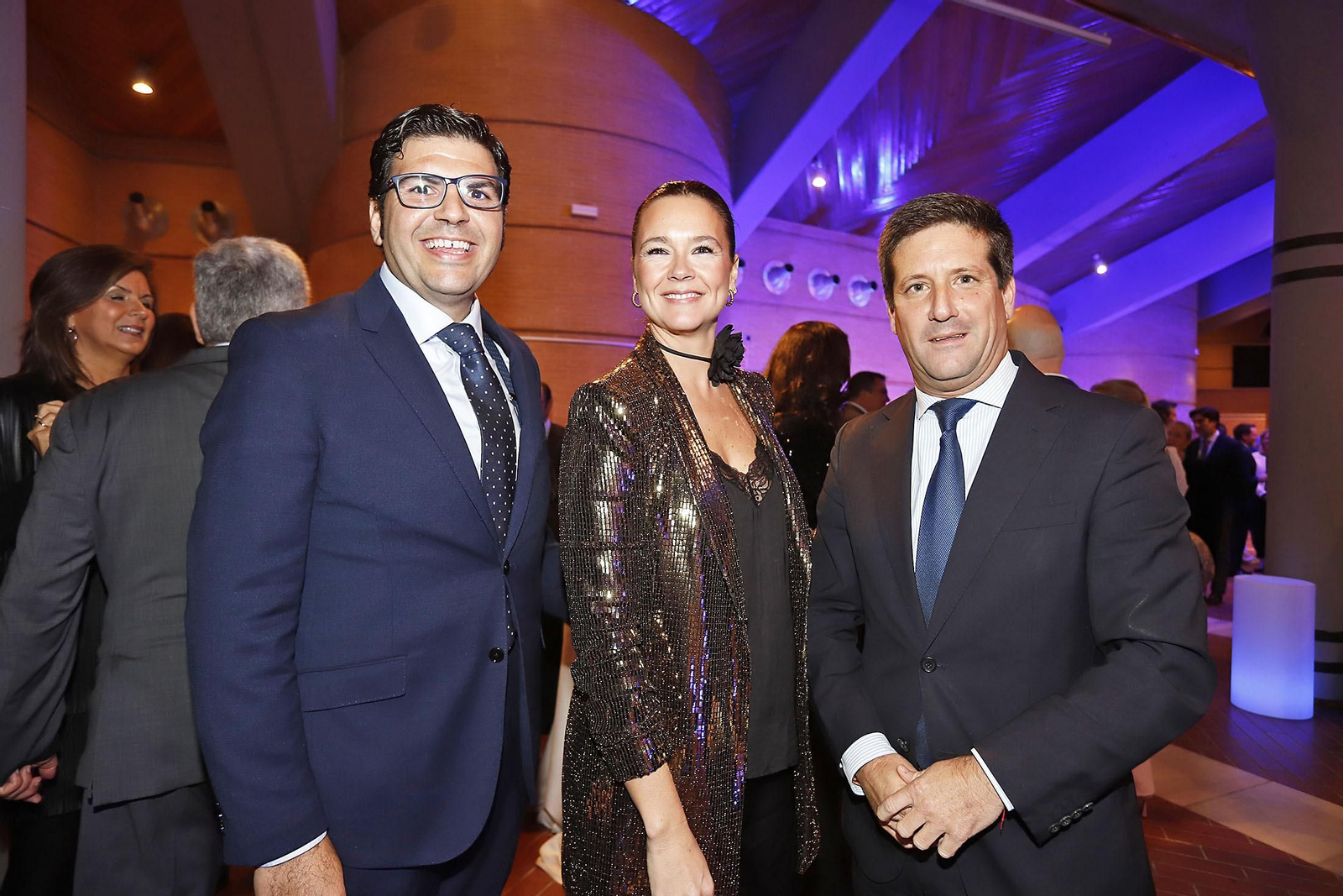 Imágenes de la recepción a los invitados a la gala del 40 aniversario de Huelva Información