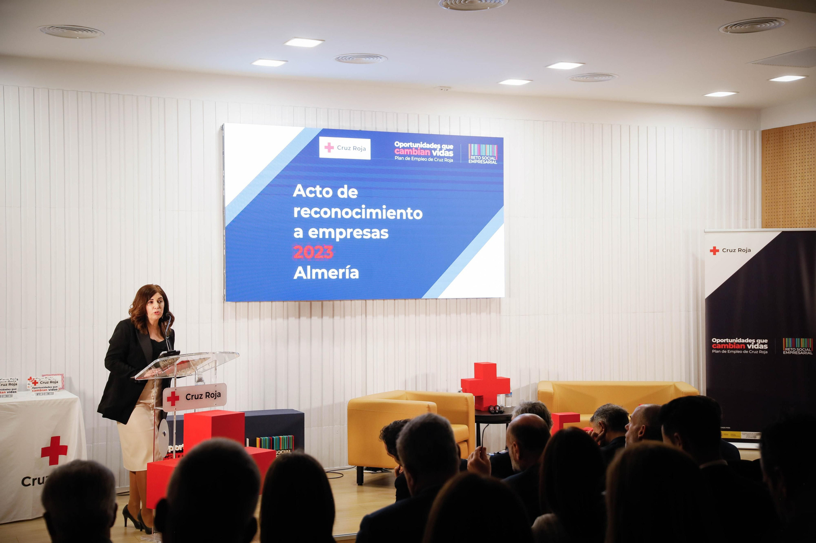 Gala empleo Cruz Roja