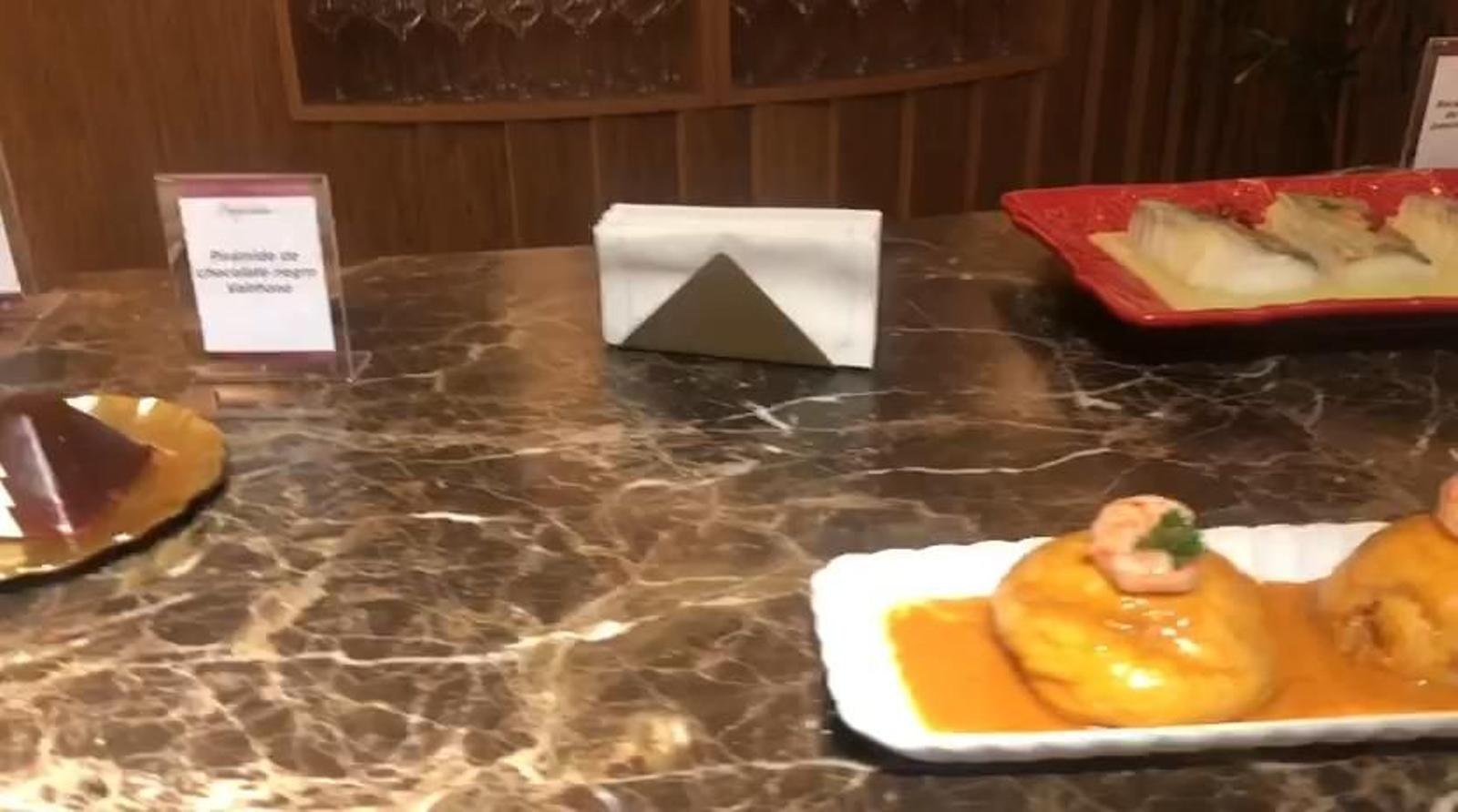 Una  pequeña muestra de la gran despensa de los platos preparados de El Corte Inglés