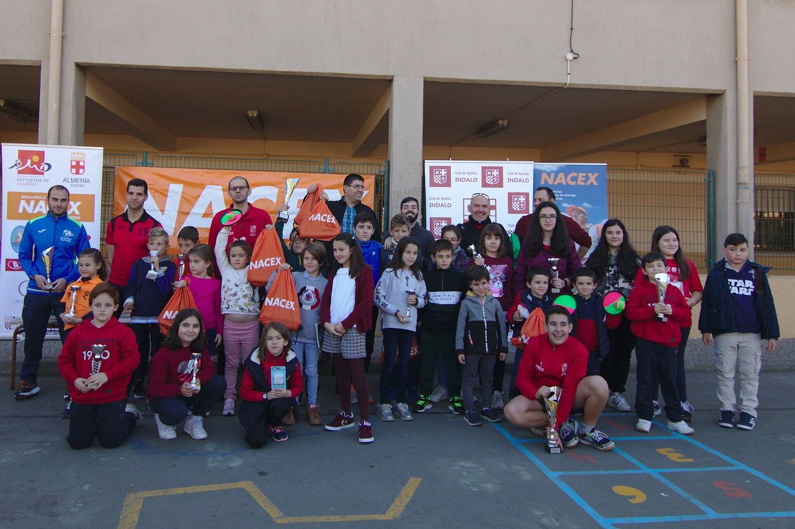 El Club Indalo ha realizado la actividad en el colegio Madre de la Luz