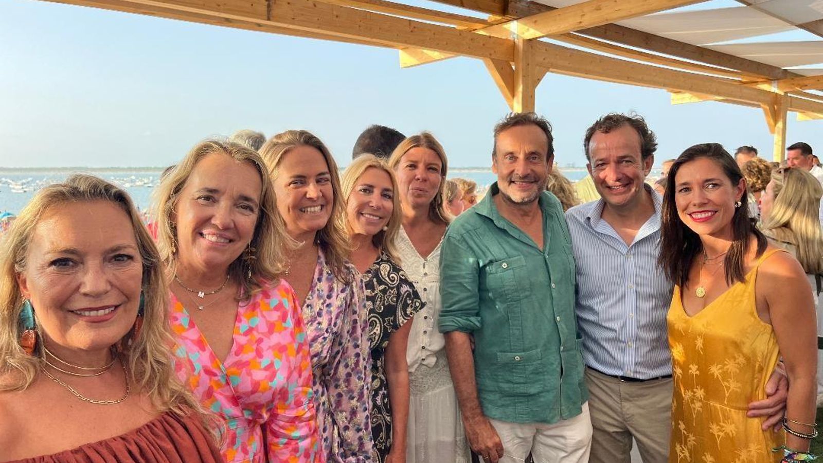Macarena Lorente, Macarena O’Neill, Sol Cruz, María del Mar Díez, Honorio Aguilar, Ignacio Díez y Auxi Izquierdo. Macarena Lorente, Macarena O’Neill, Sol Cruz, María del Mar Díez, Honorio Aguilar, Ignacio Díez y Auxi Izquierdo.