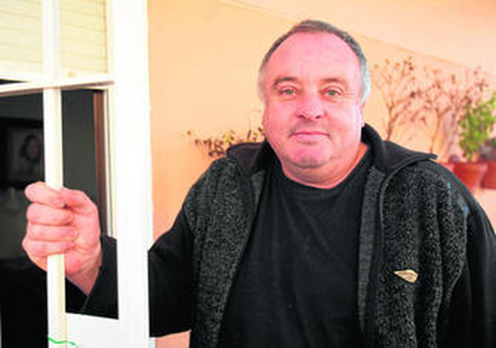 Pascal Thierry Janin, posa en su domicilio particular.