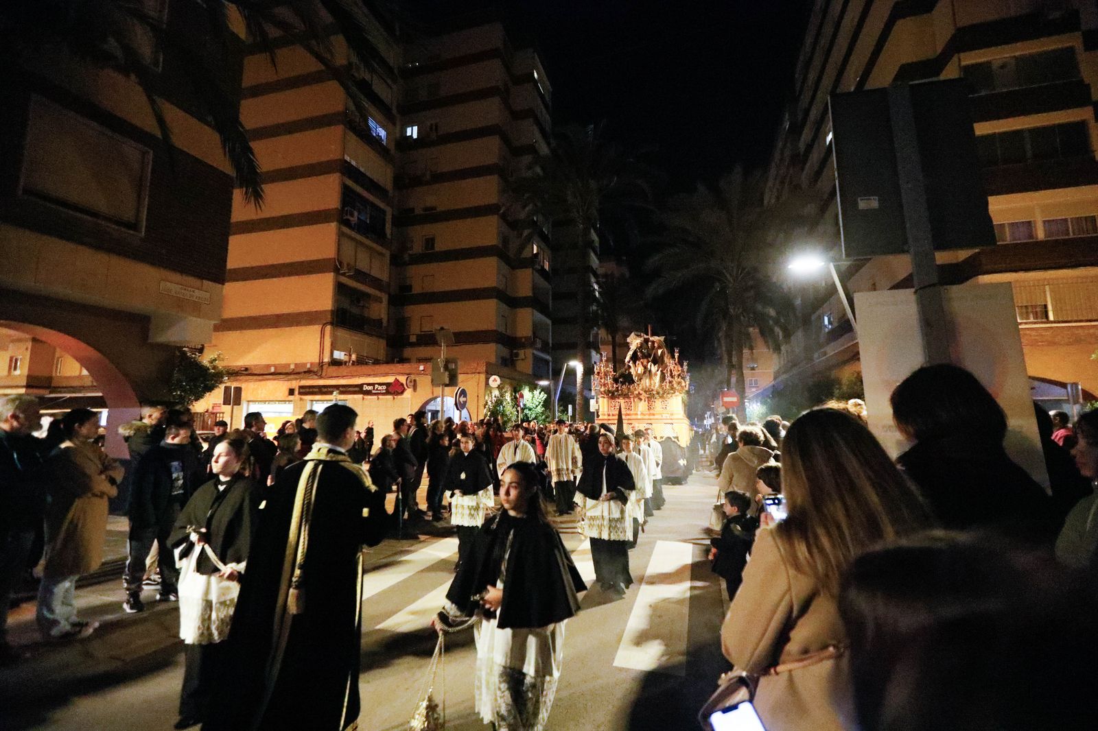 La procesión de La Caridad de Almería, en imágenes