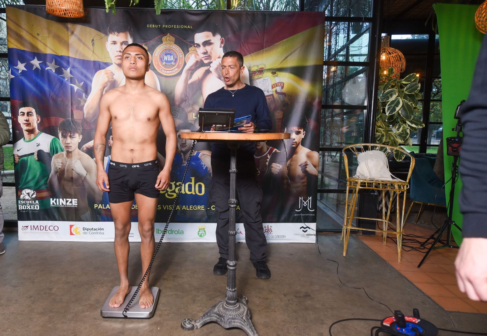 Las fotos del pesaje de la velada de Rafa Lozano Jr. en Córdoba