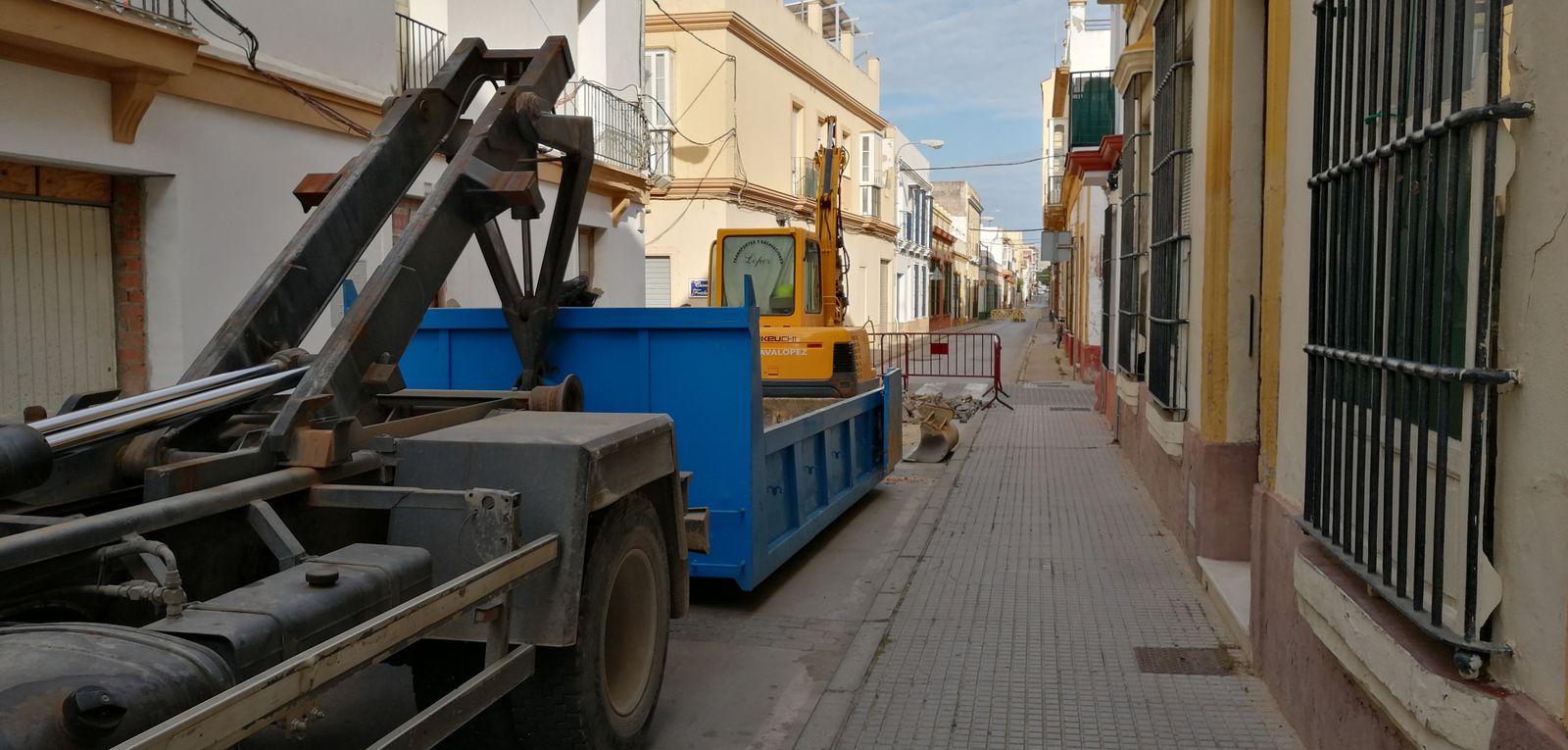 Obras recientes para mejorar el firme de la calle Real